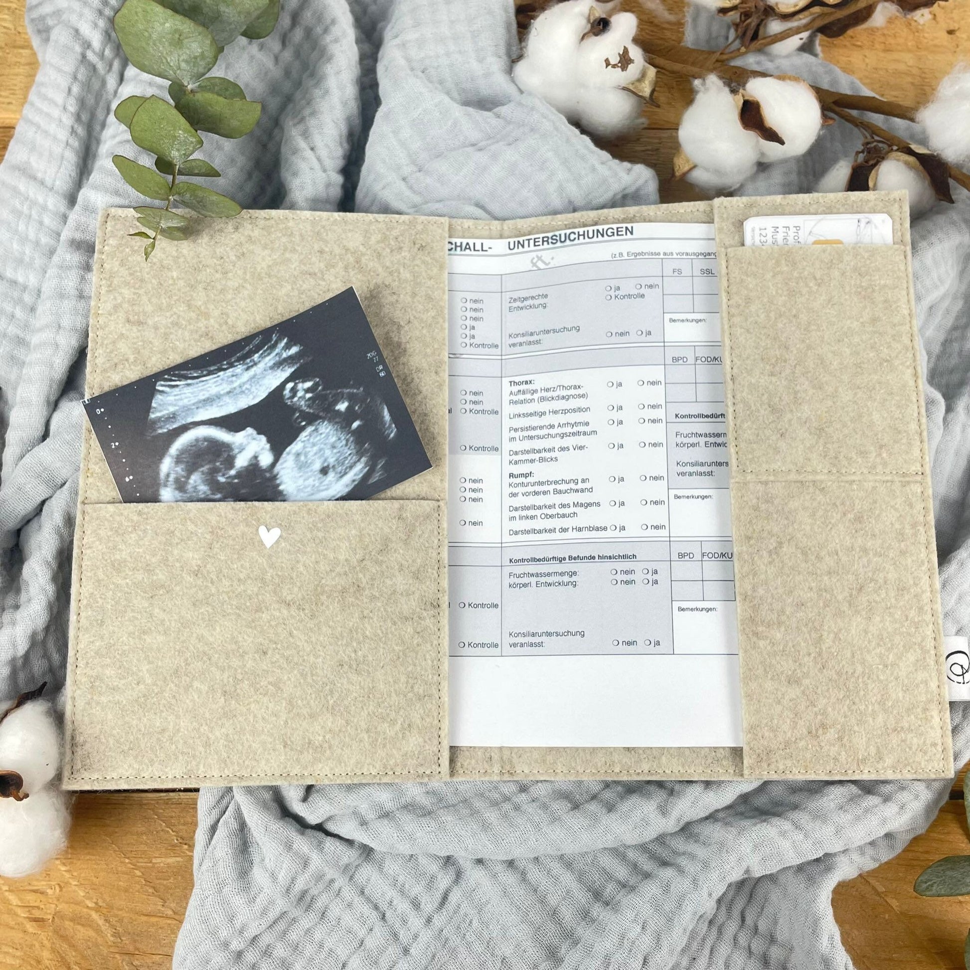 Mutterpasshülle "Little One" | Ein wunderschöner Begleiter während der Schwangerschaft