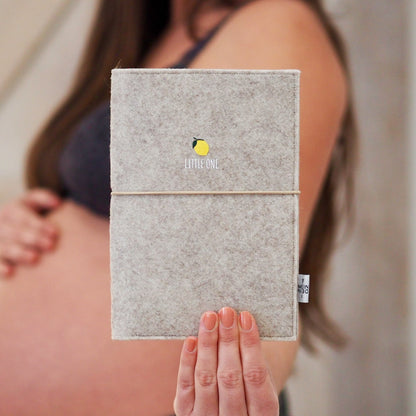 Mutterpasshülle "Little One" | Ein wunderschöner Begleiter während der Schwangerschaft